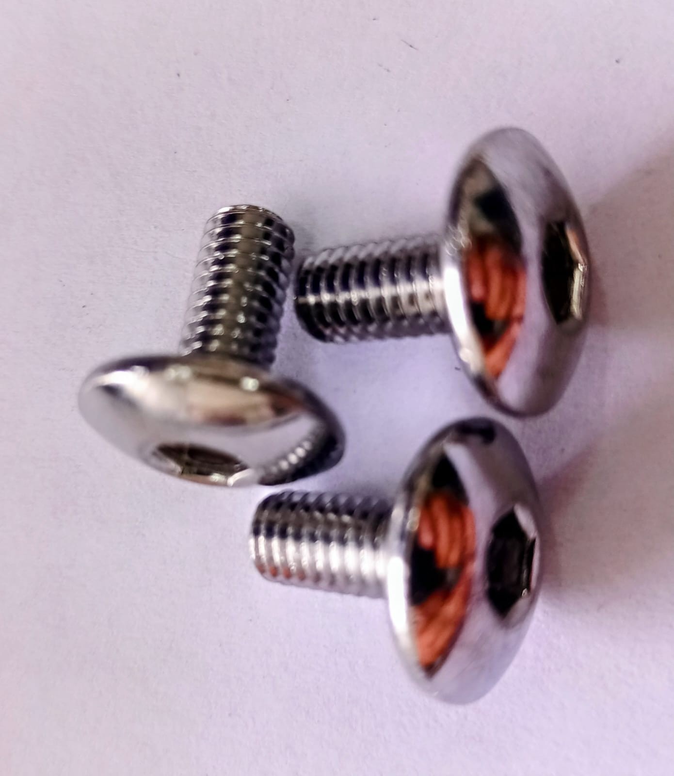 BULON ARANDELADO CABEZA ALEN DE 6 mm x 1,2 cm