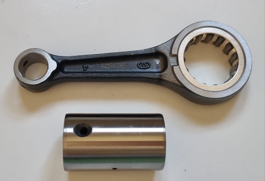 BIELA CG-250 PERNO 16/ MUÑÓN 32