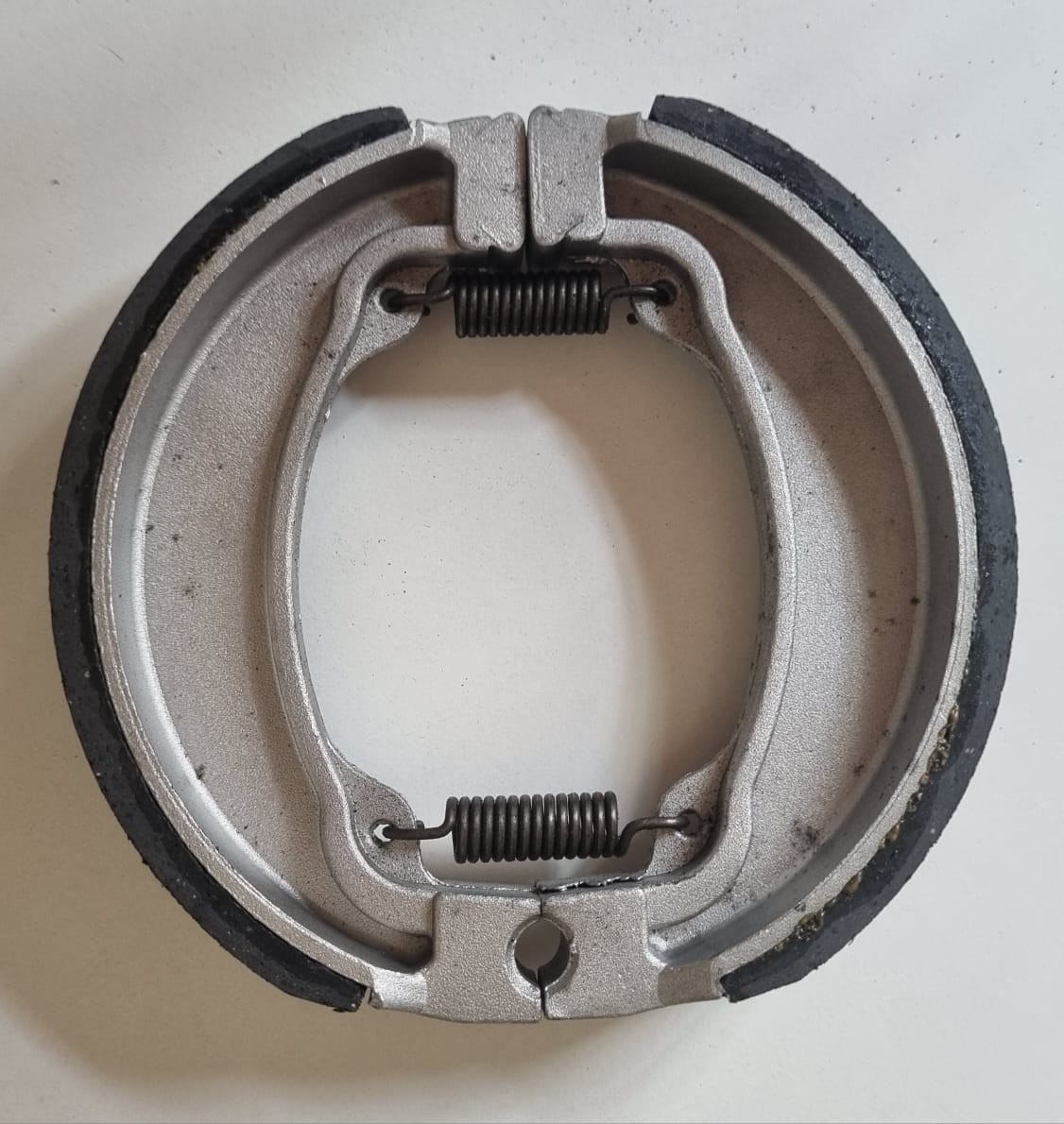 ZAPATA DE FRENO TRASERO SKUA